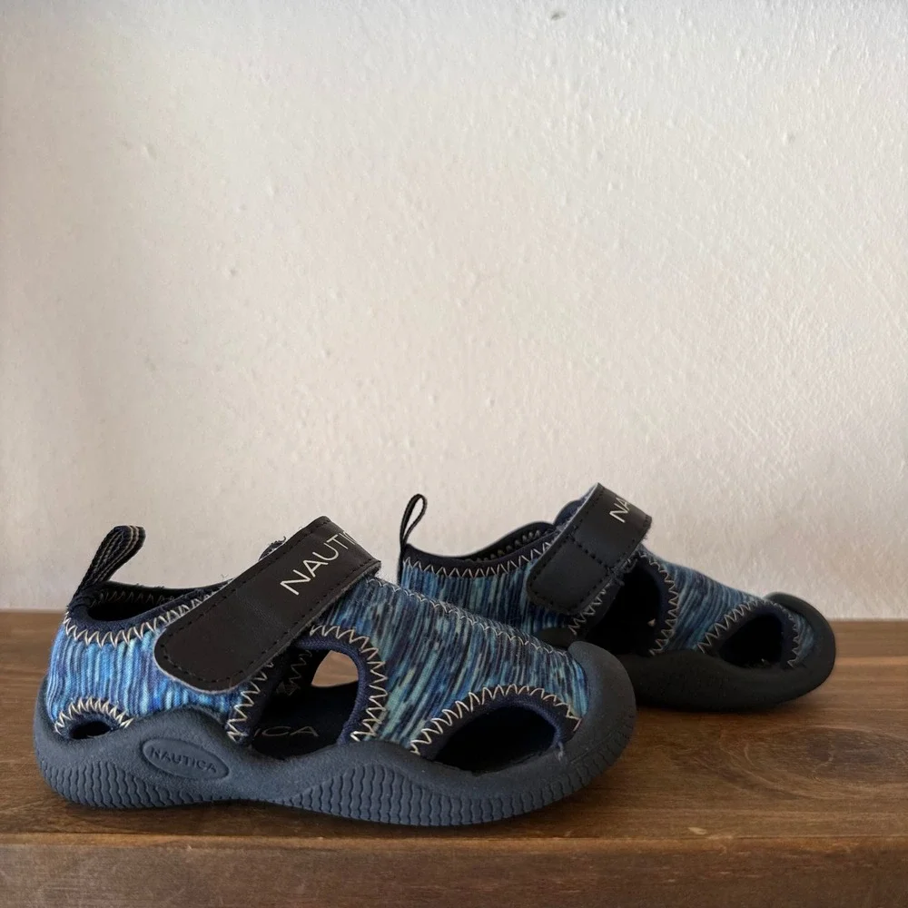 Nautica Kettle Gulf Toddler Water Sandals Size 4 Blue‎ Multi Hook Loop